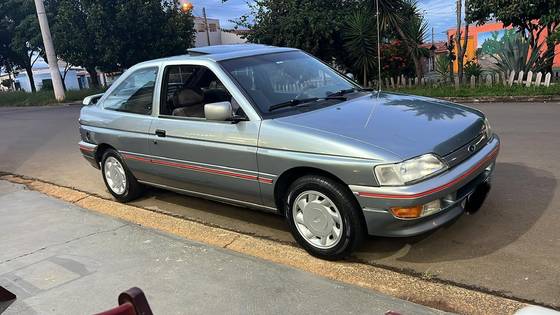 FORD ESCORT 2.0 I XR3 8V GASOLINA 2P MANUAL